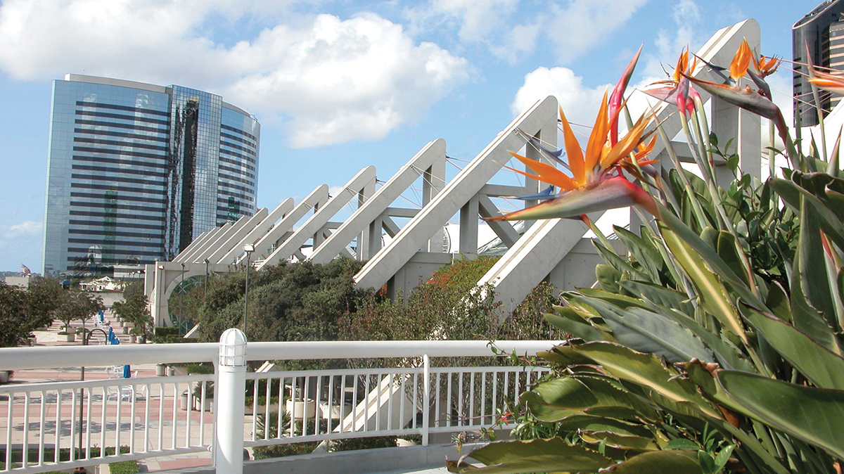 photo of the San Diego Convention Center
